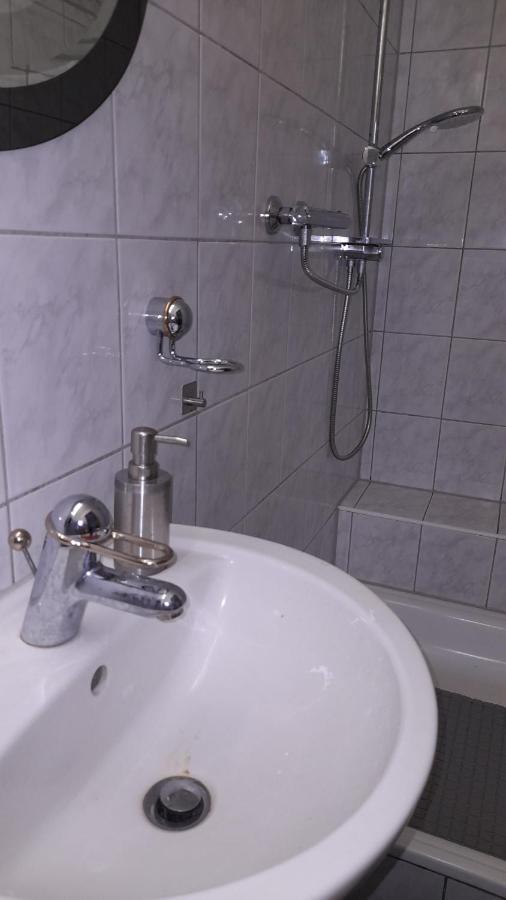 Schone 2Raumwohnung In Perfekter Lage 门兴格拉德巴赫 外观 照片